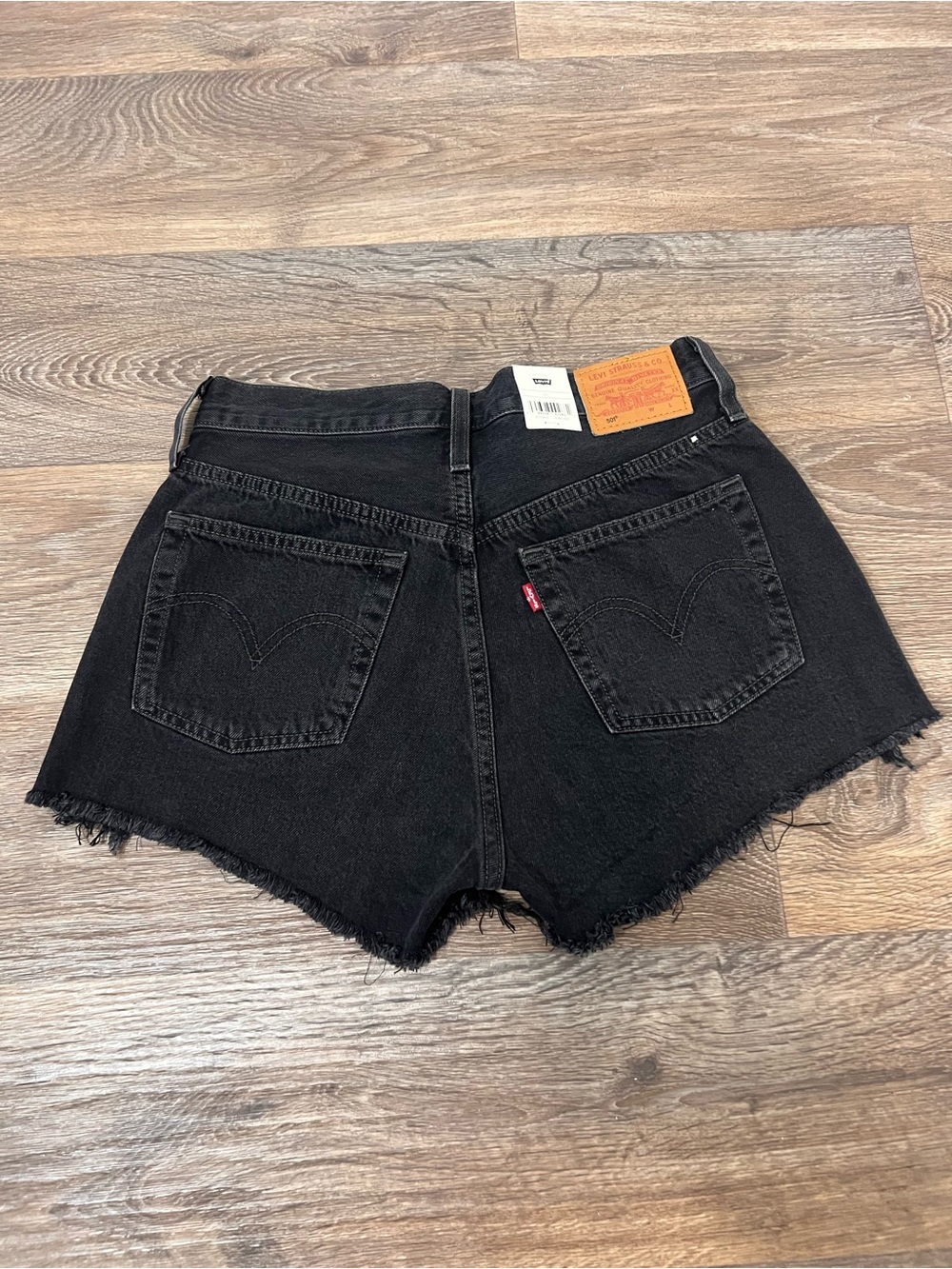 Levi's Black Raw-Hem Denim Cutoff Shorts/A836